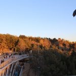 Tabiat Köprüsü ve yas bayrağı Tabiat Köprüsü ve yas bayrağı