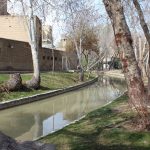 Niasarm madi; şehrin içindeki küçük bir su, İsfahan Niasarm madi; şehrin içindeki küçük bir su