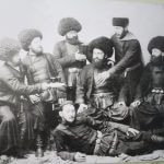 İlk 'Troll' foto olabilir - Tiflis Tarih Müzesi İlk 'Troll' foto olabilir - Tiflis Tarih Müzesi