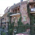 Matenadaran çevresi Matenadaran çevresi