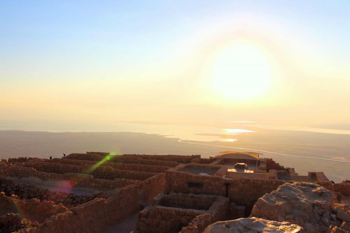 Masada dağı ve kalesi
