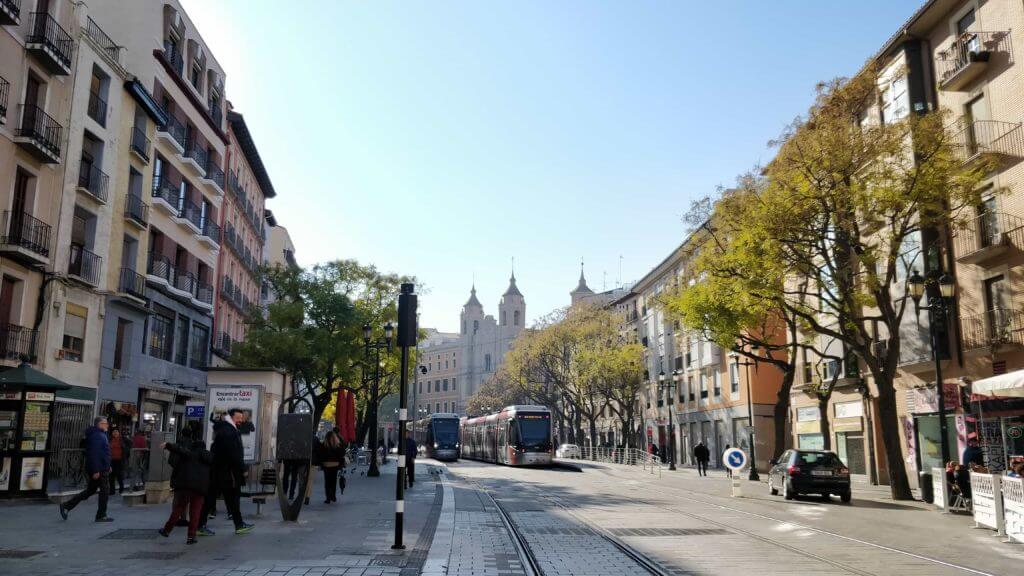 Sezar Agustos Caddesi, Zaragoza