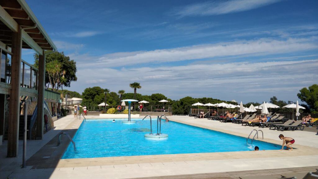 cala gogo pool