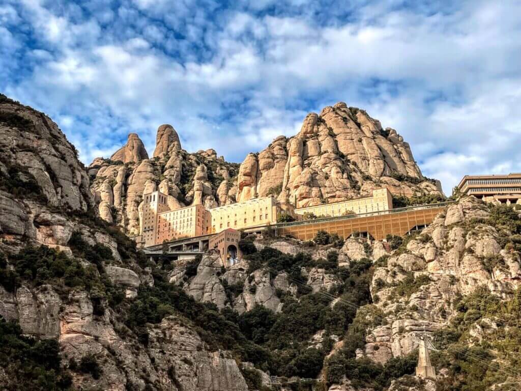 Montserrat, Katalonya